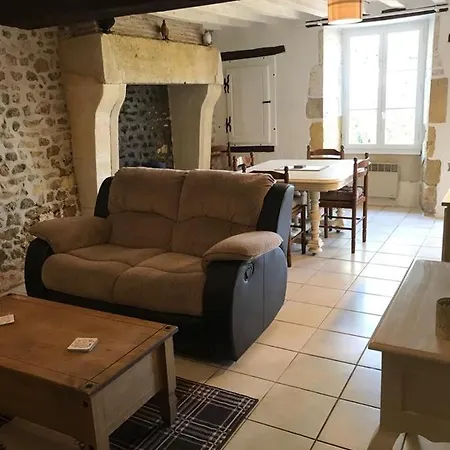 Regal Hébergement de vacances Suaux